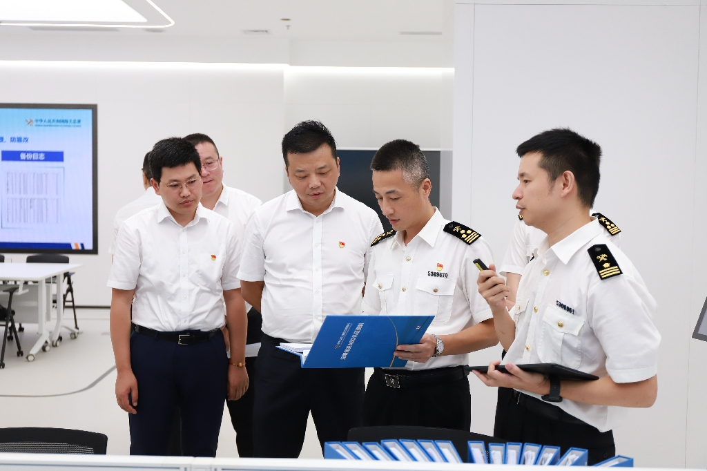 參觀(guān)過(guò)程 (8).jpg
